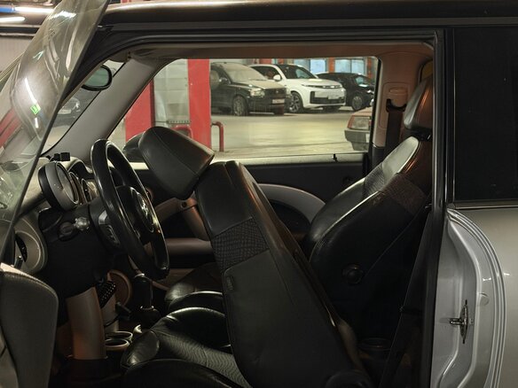 2003 Mini Hatch Cooper I (R50), серебристый - вид 13