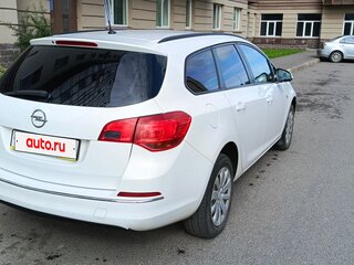 2013 Opel Astra J Рестайлинг, белый, 669000 рублей, вид 4