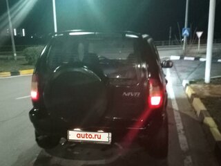 2005 Chevrolet Niva I, чёрный, 330000 рублей, вид 1