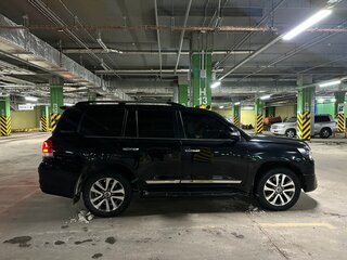 2016 Toyota Land Cruiser 200 Series Рестайлинг 2, чёрный, 6950000 рублей, вид 2