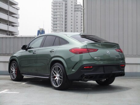 2025 Mercedes-Benz GLE AMG 63 AMG S II (V167) Рестайлинг, зелёный, 19500000 рублей, вид 4