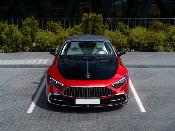 2025 Mercedes-Benz Maybach SL, красный - вид 2