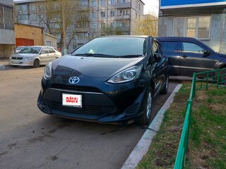 2018 Toyota Aqua I Рестайлинг 2, чёрный, 1200000 рублей, вид 4