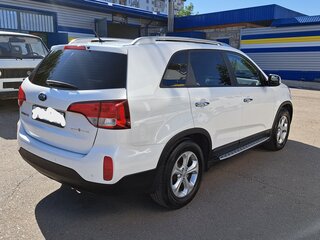 2014 Kia Sorento II Рестайлинг, белый, 1550000 рублей, вид 5