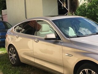 2009 BMW 5 серии Gran Turismo 550i VI (F10/F11/F07), бежевый, 1200000 рублей, вид 4