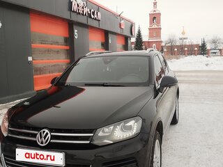 2010 Volkswagen Touareg II, чёрный, 2300000 рублей, вид 2