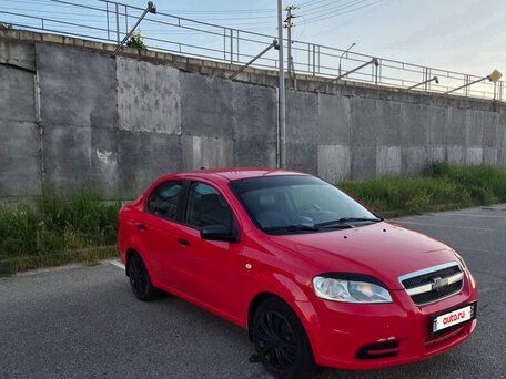 2007 Chevrolet Aveo I Рестайлинг, красный, 400000 рублей, вид 3