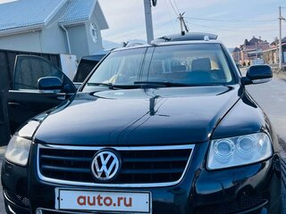 2006 Volkswagen Touareg I Рестайлинг, чёрный, 1200000 рублей, вид 1