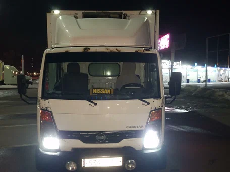 2009 Nissan Cabstar, белый, 1465000 рублей, вид 3