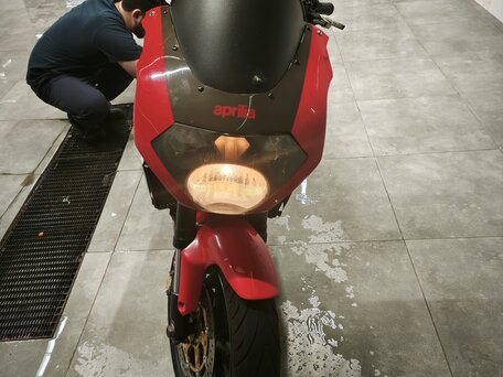 2003 Aprilia Tuono 1000, красный, 390000 рублей, вид 4