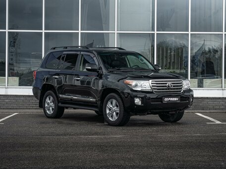 Toyota Land Cruiser 200 Series Рестайлинг 1
