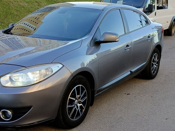 2010 Renault Fluence I, коричневый, 800000 рублей - вид 6