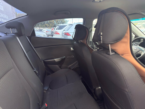 2015 Kia Rio III, серебристый, 790000 рублей - вид 24