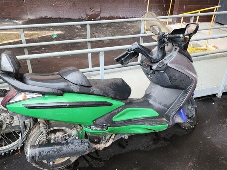 2007 Sym GTS 250, зелёный, 105000 рублей, вид 1