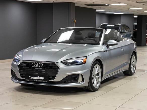 2021 Audi A5 45 TFSI II (F5) Рестайлинг, серебристый