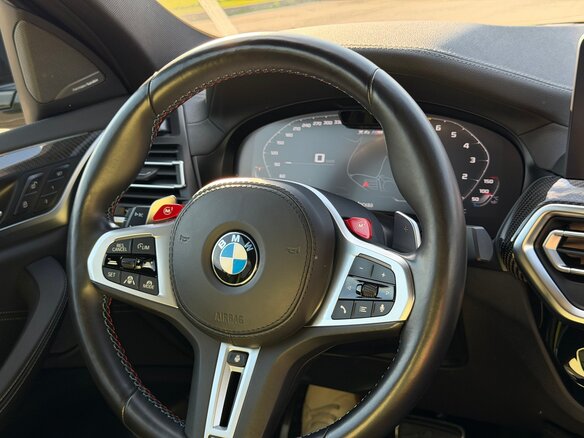 2022 BMW X4 M Competition I (F98) Рестайлинг, жёлтый, 8300000 рублей - вид 26