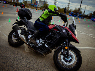 2019 Suzuki V-Strom DL 650, красный, 779999 рублей, вид 1