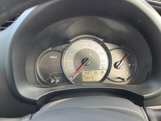 2015 Toyota Vitz III (XP130) Рестайлинг, синий, 1100000 рублей, вид 4