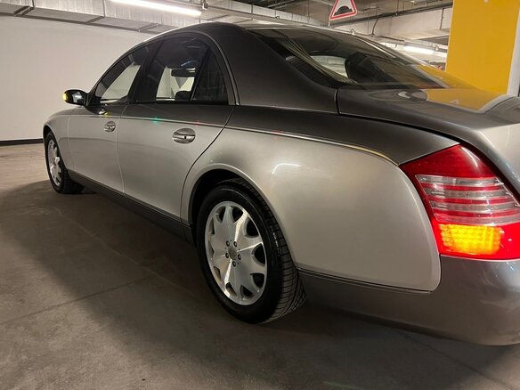 2003 Maybach 57 I, серебристый, 10000000 рублей - вид 2