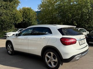 2019 Mercedes-Benz GLA 200 I (X156) Рестайлинг, белый, 2200000 рублей, вид 4