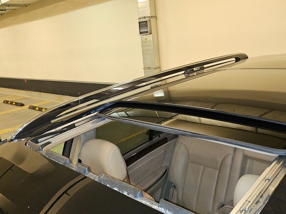 2010 Mercedes-Benz GL-Класс 500 I (X164) Рестайлинг, чёрный, 2100000 рублей - вид 23