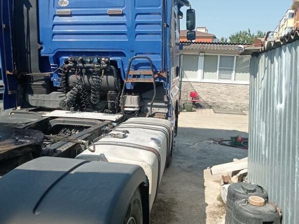 2008 MAN TGA, синий, 3000000 рублей - вид 3
