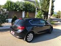 2014 Opel Astra J Рестайлинг, чёрный, 1050000 рублей - вид 2