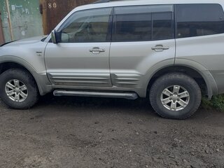 1999 Mitsubishi Pajero III, серебристый, 1100000 рублей, вид 4