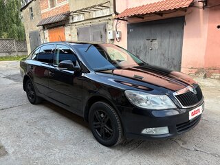 2013 Skoda Octavia II (A5) Рестайлинг, чёрный, 1100000 рублей, вид 1