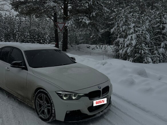 2018 BMW 3 серии 330i xDrive VI (F3x) Рестайлинг, белый, 2399000 рублей