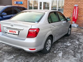 2018 Toyota Corolla Axio XI (E160, E170) Рестайлинг 2, серебристый, 1200000 рублей, вид 3