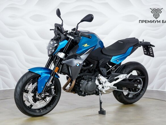 2025 BMW F 900 R, синий, 1170000 рублей - вид 2
