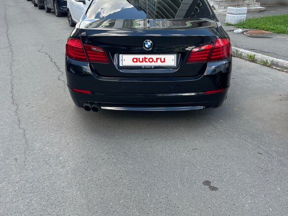2012 BMW 5 серии 520i VI (F10/F11/F07), чёрный, 1700000 рублей - вид 2