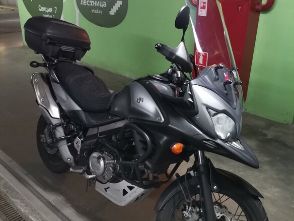 2015 Suzuki V-Strom DL 650, серый, 719000 рублей - вид 1
