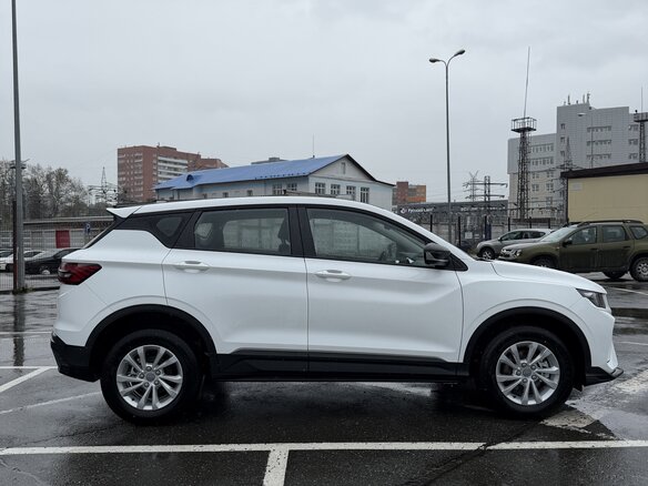 2026 Geely Coolray I Рестайлинг, белый, 1950000 рублей - вид 5