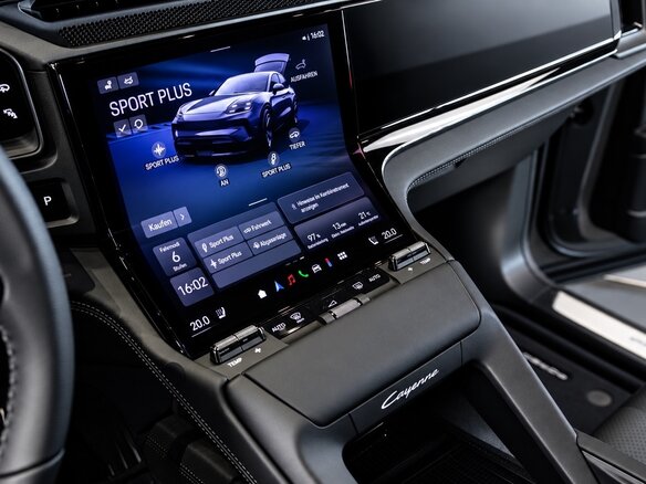 2026 Porsche Cayenne Electric Coupé IV, серый, 23000000 рублей - вид 17