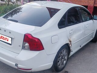 2011 Volvo S40 II Рестайлинг, белый, 300000 рублей, вид 2