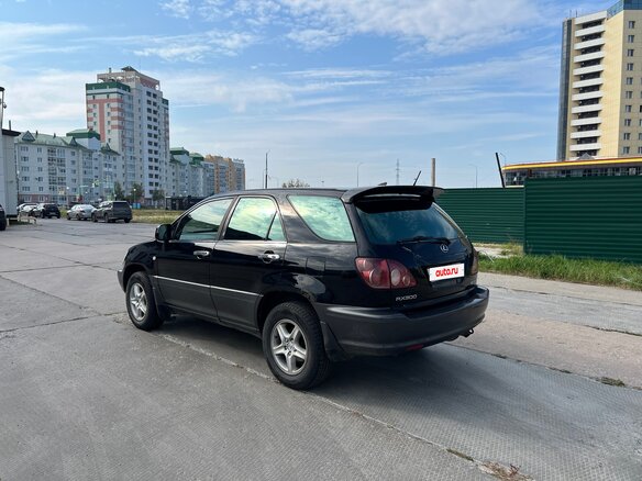 1998 Toyota Harrier I (XU10), чёрный, 650000 рублей - вид 7