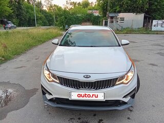 2020 Kia Optima IV Рестайлинг, белый, 1150000 рублей, вид 1