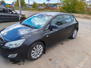 2011 Opel Astra J, чёрный, 430000 рублей, вид 4
