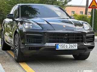 2022 Porsche Cayenne III, чёрный, 12990435 рублей, вид 1