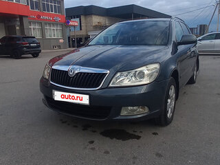 2012 Skoda Octavia II (A5) Рестайлинг, серый, 730000 рублей, вид 3
