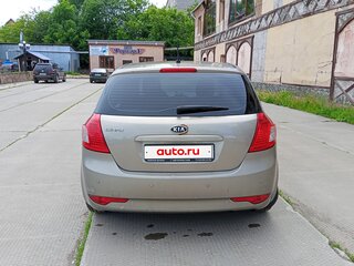 2010 Kia Ceed I Рестайлинг, серебристый, 720000 рублей, вид 5