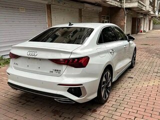 2022 Audi A3 35 TFSI Long IV (8Y), белый, 2000000 рублей, вид 4