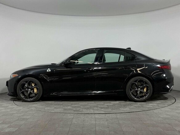 2017 Alfa Romeo Giulia Quadrifoglio II (952), чёрный - вид 7