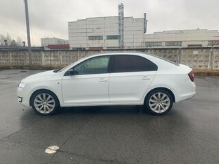 2016 Skoda Rapid I, белый, 960000 рублей, вид 2