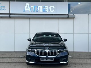 2024 BMW 5 серии Long 530Li xDrive VIII (G60/G61/G68), чёрный, 7999000 рублей, вид 4