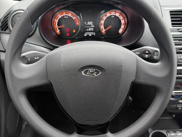 2026 Lada (ВАЗ) Granta Cross I Рестайлинг, серебристый, 1241000 рублей - вид 16