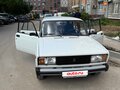 1998 Lada (ВАЗ) 2104 5-speed, белый