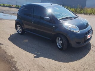 2010 Citroen C1 I Рестайлинг, серый, 520000 рублей, вид 3